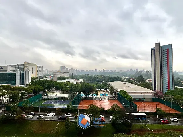 Apartamento com 256m² 4 quartos e 6 banheiros, à venda, no bairro Vila Clementino em São Paulo