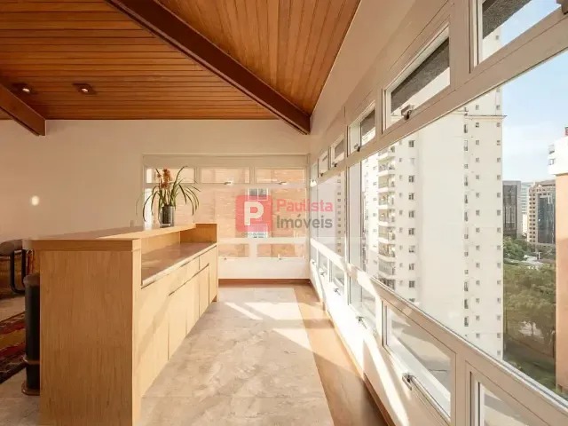 Apartamento com 384m² 3 quartos e 5 banheiros, à venda ou para alugar, no bairro Itaim Bibi em São Paulo
