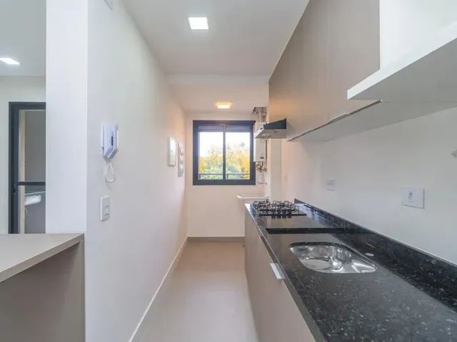 Apartamento 2 quartos e 1 banheiro, para alugar, no bairro Ecoville em Curitiba