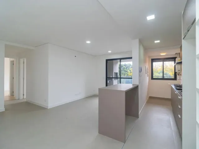 Apartamento 2 quartos e 1 banheiro, para alugar, no bairro Ecoville em Curitiba