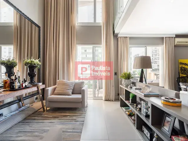 Apartamento 2 quartos e 3 banheiros, à venda ou para alugar, no bairro Moema em São Paulo