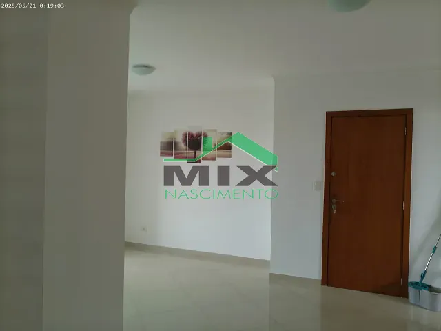 Apartamento com 107m² 3 quartos e 2 banheiros, à venda, no bairro Barcelona em São Caetano do Sul