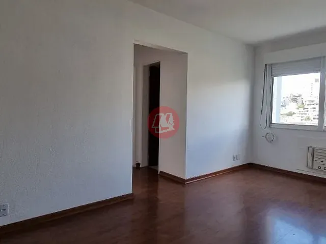 Apartamento com 98m² 2 quartos e 1 banheiro, à venda ou para alugar, no bairro Partenon em Porto Alegre