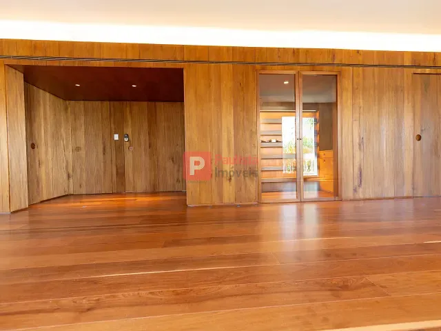 Apartamento com 200m² 3 quartos e 3 banheiros, à venda, no bairro Itaim Bibi em São Paulo