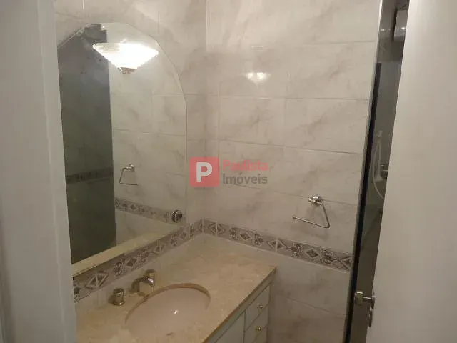 Apartamento com 178m² 3 quartos e 3 banheiros, para alugar, no bairro Jardim das Acácias em São Paulo