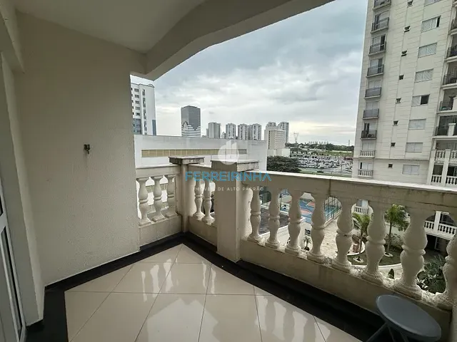 Apartamento 3 quartos e 2 banheiros, à venda ou para alugar, no bairro Jardim Esplanada II em São José dos Campos