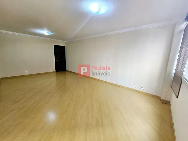 Apartamento 3 quartos e 2 banheiros, à venda ou para alugar, no bairro Itaim Bibi em São Paulo