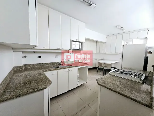 Apartamento 3 quartos e 2 banheiros, à venda ou para alugar, no bairro Itaim Bibi em São Paulo