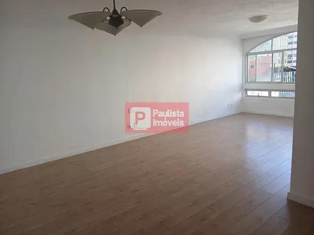 Apartamento 3 quartos e 2 banheiros, para alugar, no bairro Jardim Europa em São Paulo