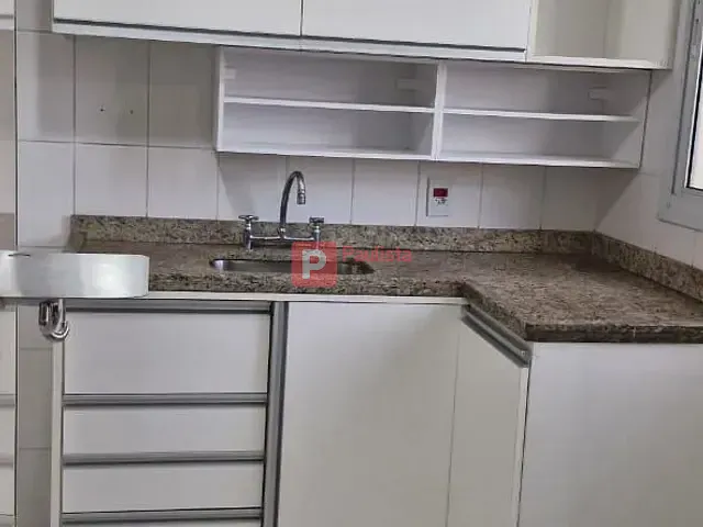 Apartamento 2 quartos e 2 banheiros, para alugar, no bairro Vila do Castelo em São Paulo