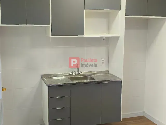 Apartamento 1 quarto e 1 banheiro, para alugar, no bairro Campo Grande em São Paulo