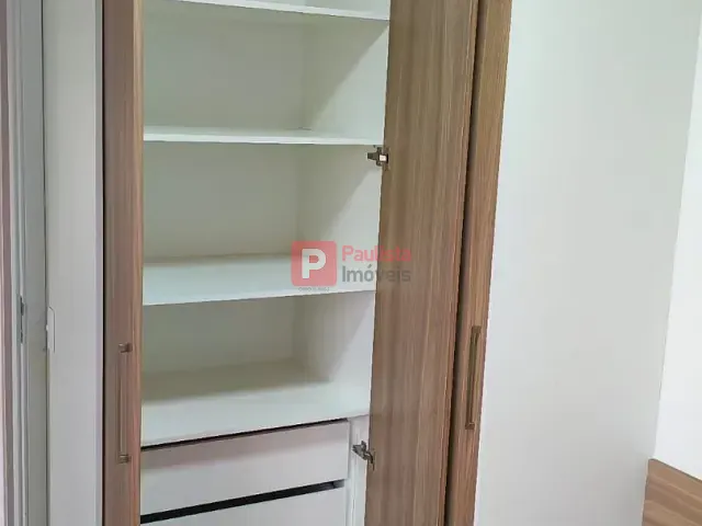 Apartamento 1 quarto e 1 banheiro, para alugar, no bairro Campo Grande em São Paulo