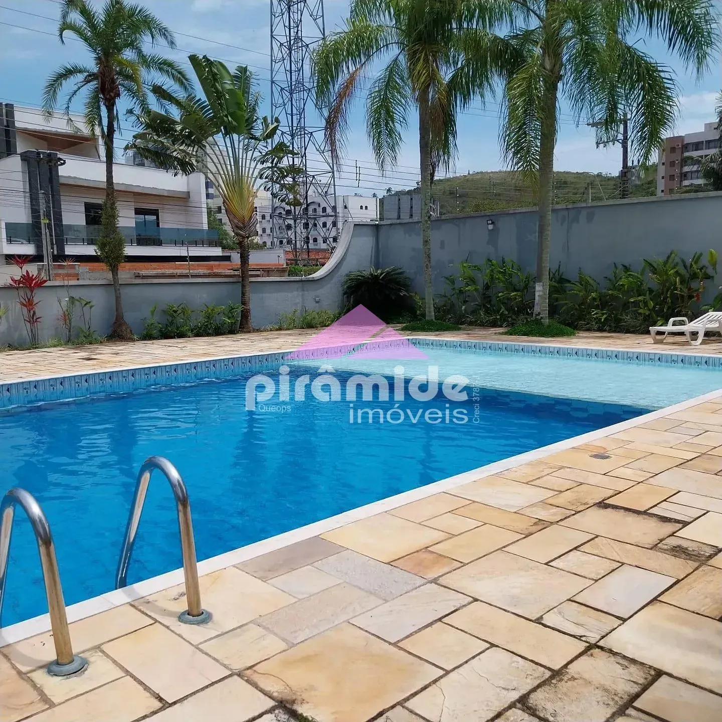 Apartamento, 4 quartos, 220 m² - Foto 1