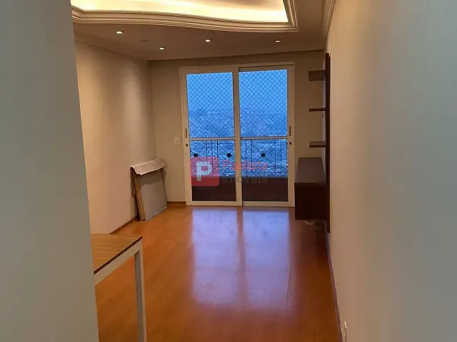 Apartamento com 64m² 3 quartos e 1 banheiro, para alugar, no bairro Vila do Castelo em São Paulo