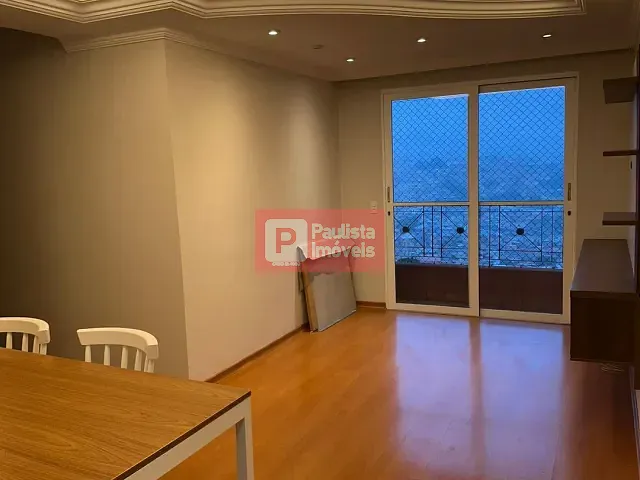 Apartamento com 64m² 3 quartos e 1 banheiro, para alugar, no bairro Vila do Castelo em São Paulo