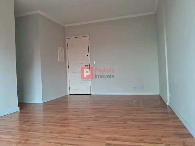 Apartamento com 46m² 1 quarto e 1 banheiro, para alugar, no bairro Campo Belo em São Paulo