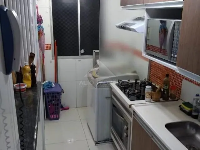 Apartamento com 52m² 2 quartos e 2 banheiros, à venda, no bairro Parque São Vicente em Mauá