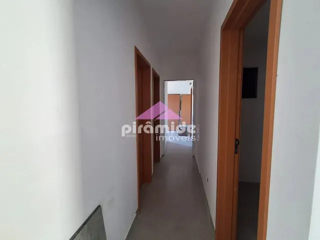 Apartamento com 10m² 3 quartos e 1 banheiro, à venda, no bairro Sumaré em Caraguatatuba