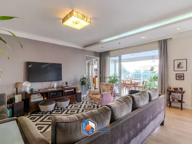 Apartamento com 134m² 3 quartos e 3 banheiros, à venda, no bairro Aclimação em São Paulo