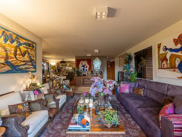 Apartamento com 275m² 3 quartos e 6 banheiros, à venda, no bairro Campo Belo em São Paulo