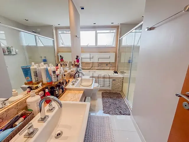 Apartamento 3 quartos e 4 banheiros, à venda, no bairro Gleba Fazenda Palhano em Londrina