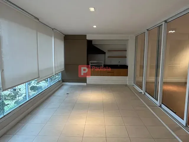 Apartamento 3 quartos e 5 banheiros, à venda ou para alugar, no bairro Campo Belo em São Paulo