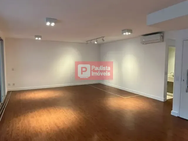 Apartamento 3 quartos e 5 banheiros, à venda ou para alugar, no bairro Campo Belo em São Paulo