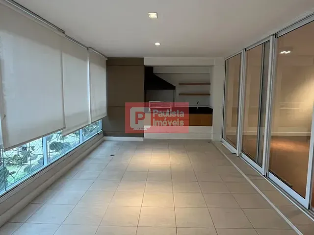 Apartamento 3 quartos e 5 banheiros, à venda ou para alugar, no bairro Campo Belo em São Paulo
