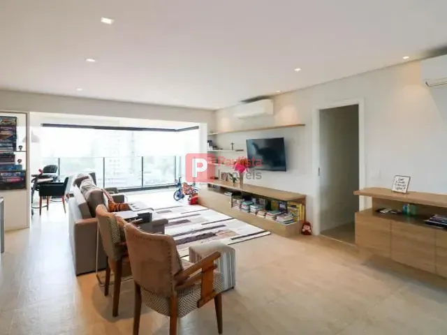 Apartamento 3 quartos e 5 banheiros, à venda, no bairro Jardim das Acácias em São Paulo
