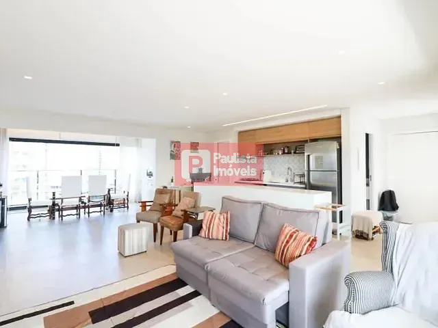 Apartamento 3 quartos e 5 banheiros, à venda, no bairro Jardim das Acácias em São Paulo
