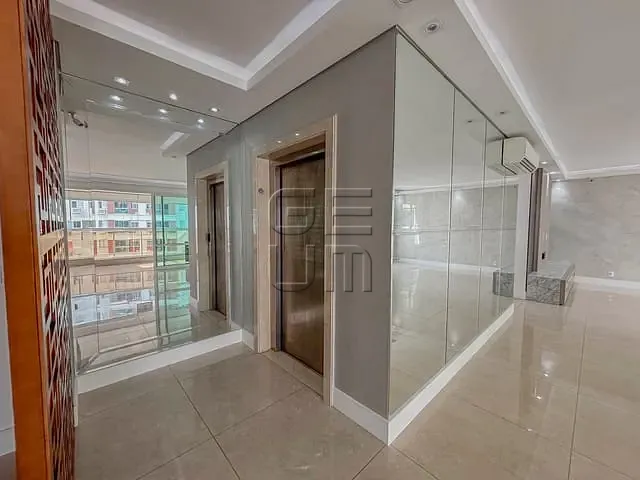 Apartamento com 384m² 3 quartos e 5 banheiros, à venda, no bairro Gleba Fazenda Palhano em Londrina