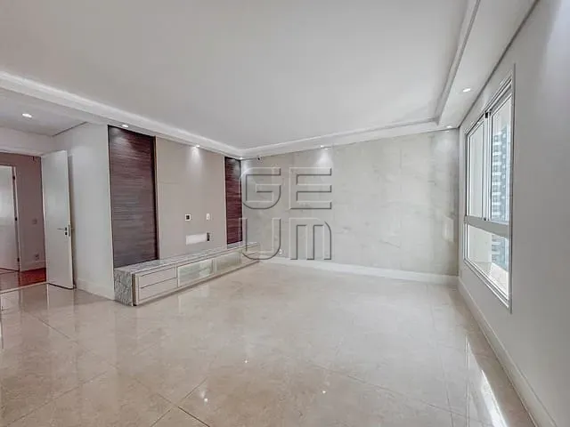 Apartamento com 384m² 3 quartos e 5 banheiros, à venda, no bairro Gleba Fazenda Palhano em Londrina