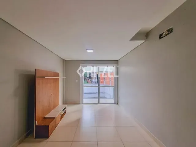 Apartamento 2 quartos e 1 banheiro, à venda, no bairro Primavera em Novo Hamburgo