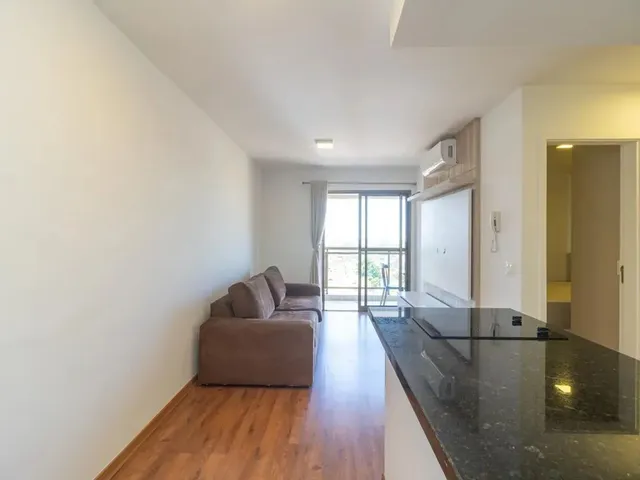 Apartamento 1 quarto e 1 banheiro, para alugar, no bairro Campina do Siqueira em Curitiba