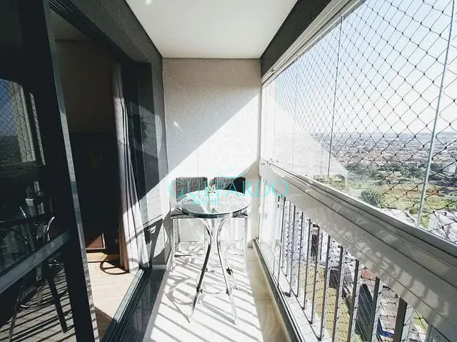 Apartamento com 105m² 3 quartos e 2 banheiros, à venda, no bairro Parque Jamaica em Londrina