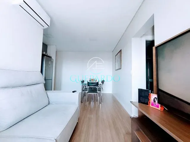 Apartamento com 105m² 3 quartos e 2 banheiros, à venda, no bairro Parque Jamaica em Londrina