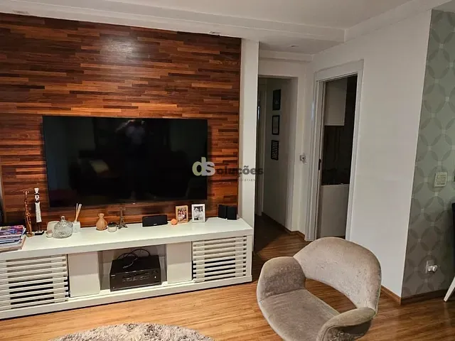 Apartamento 2 quartos e 2 banheiros, à venda, no bairro Vila Gumercindo em São Paulo