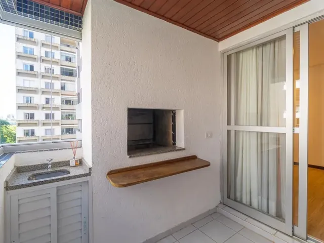 Apartamento 3 quartos e 3 banheiros, para alugar, no bairro Água Verde em Curitiba