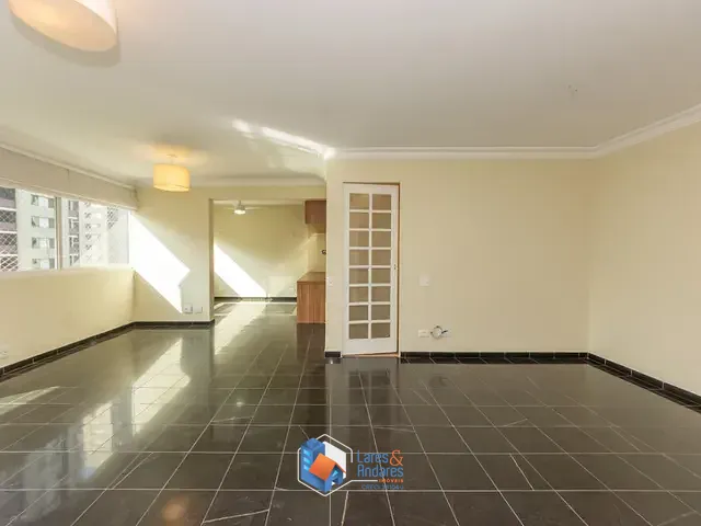 Apartamento com 210m² 2 quartos e 4 banheiros, à venda, no bairro Itaim Bibi em São Paulo