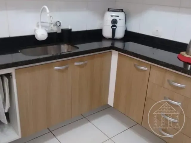 Apartamento 2 quartos e 1 banheiro, à venda, no bairro Parque das Árvores em São Paulo