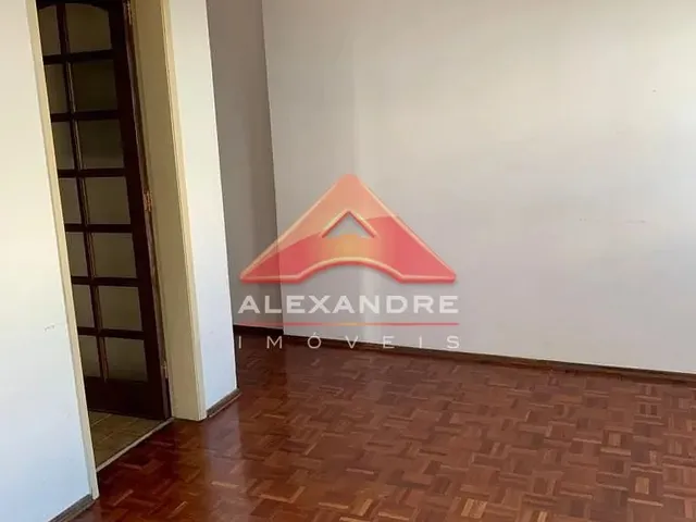 Apartamento com 73m² 3 quartos e 1 banheiro, para alugar, no bairro Monte Castelo em São José Dos Campos