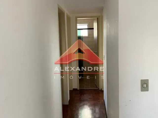 Apartamento com 73m² 3 quartos e 1 banheiro, para alugar, no bairro Monte Castelo em São José Dos Campos