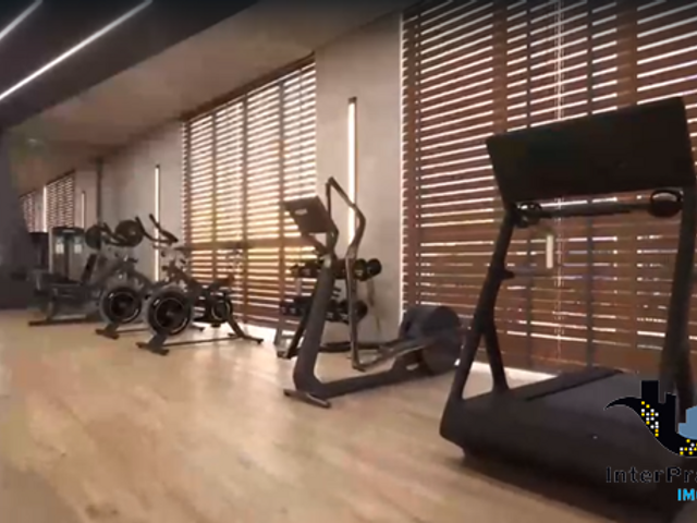 Apartamento à venda, no bairro Meia Praia em Itapema