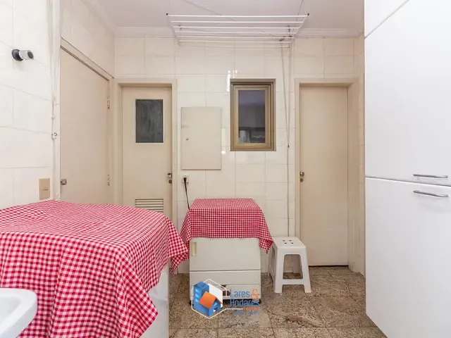 Apartamento com 242m² 3 quartos e 5 banheiros, à venda, no bairro Vila Suzana em São Paulo