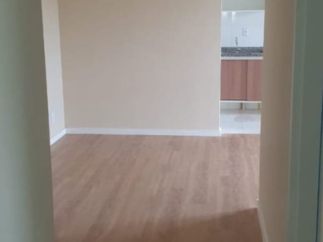 Apartamento 2 quartos e 2 banheiros, à venda ou para alugar, no bairro Condomínio Residencial Colinas do Paratehy em São José dos Campos