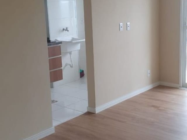 Apartamento 2 quartos e 2 banheiros, à venda ou para alugar, no bairro Condomínio Residencial Colinas do Paratehy em São José dos Campos
