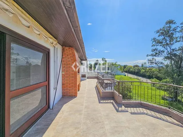 Cobertura / Penthouse 3 quartos e 2 banheiros, para alugar, no bairro Jardim Mauá em Novo Hamburgo