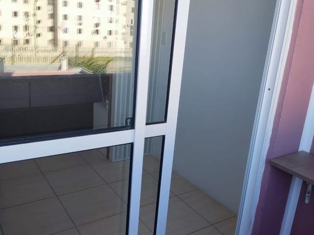 Apartamento 2 quartos e 1 banheiro, à venda, no bairro Areal em Pelotas