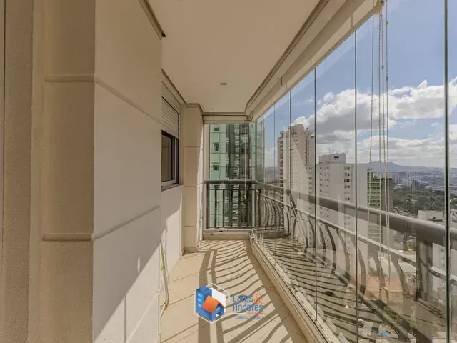 Apartamento com 1450m² 3 quartos e 4 banheiros, à venda, no bairro Alto da Lapa em São Paulo