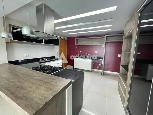 Apartamento com 300m² 3 quartos e 3 banheiros, à venda, no bairro Nova Rússia em Ponta Grossa